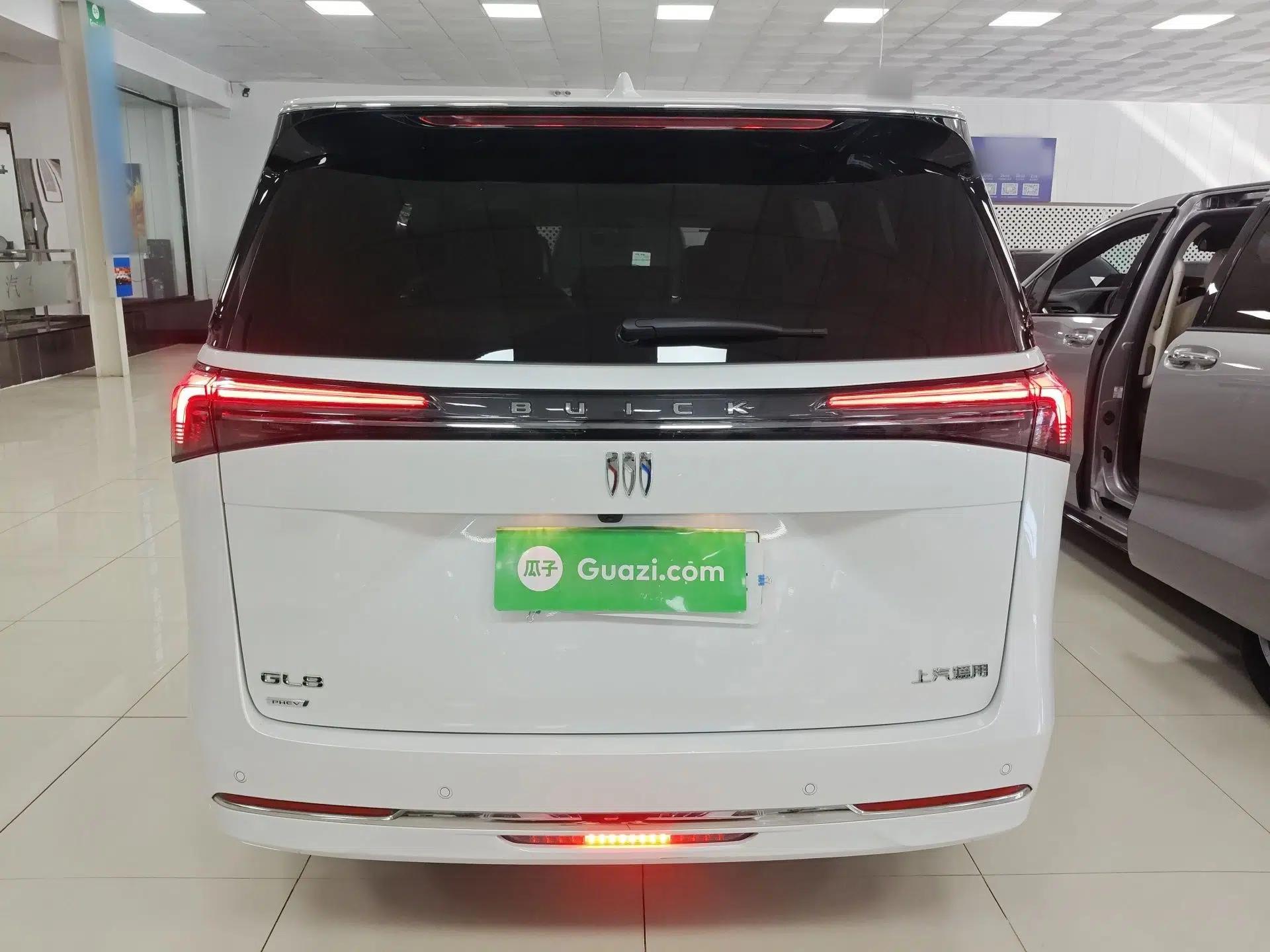 Buick GL8 New Energy 2025 Lushang First-Drive Edition 7-Seater — миниатюра 3