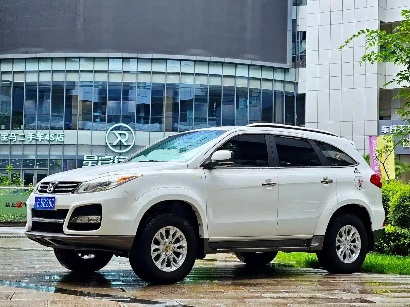 Yusheng S350 2013 2.4T Automatic 2WD Diesel Super Luxury 5-Seater — миниатюра 1