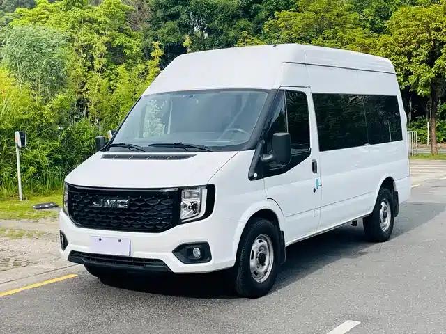 Jiangling Fushun 2025 2.0T 6MT Diesel Medium Wheelbase High Roof Commercial and Multi-functional Passenger Vehicle (7 Seats)