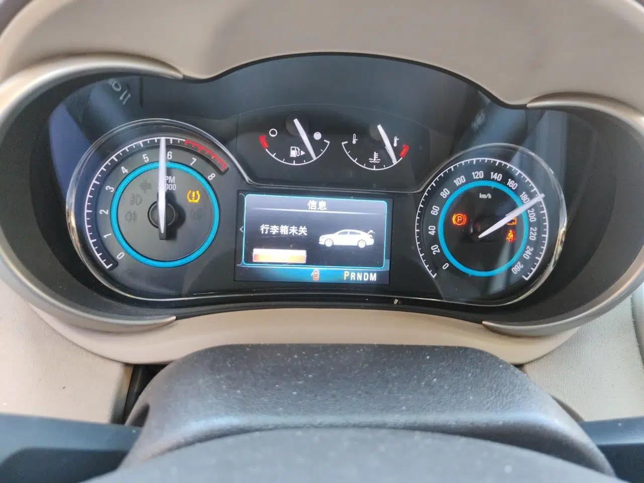 Buick LaCrosse 2013 2.4L SIDI Leading Comfort Version — миниатюра 11