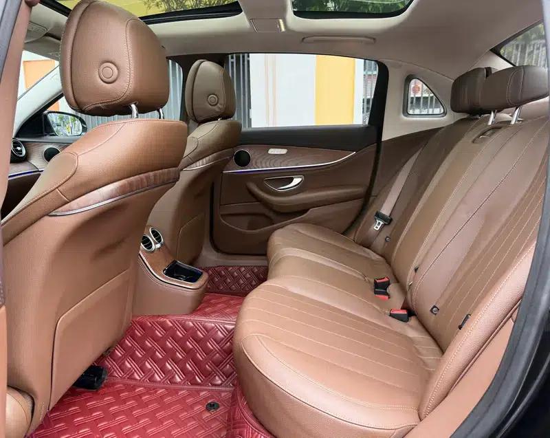 Mercedes-Benz E-Class PHEV 2022 Facelift E 350 e L Sedan — миниатюра 26
