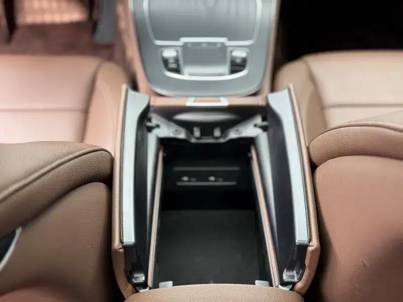 Mercedes-Benz E-Class PHEV 2023 E 350 e L Sport Sedan — миниатюра 38