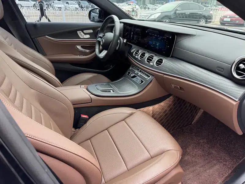 Mercedes-Benz E-Class PHEV 2023 E 350 e L Sport Sedan — миниатюра 42