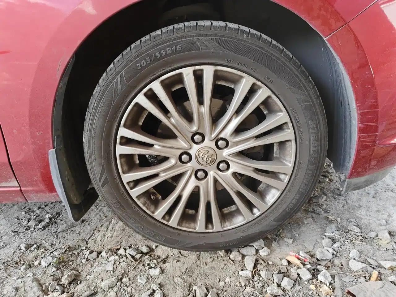 Buick GT 2015 15N Manual Elite Edition — миниатюра 8