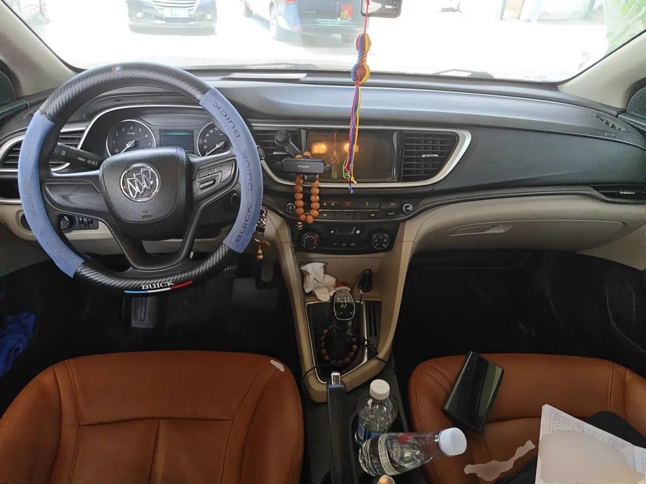 Buick GT 2015 15N Manual Elite Edition — миниатюра 9