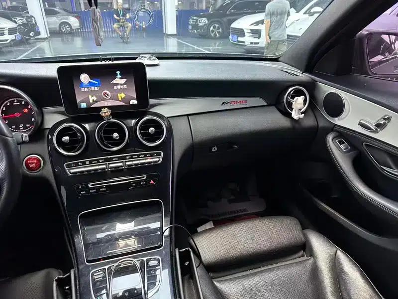 2016 Mercedes-Benz C-Class C 200 Sport Edition — миниатюра 8