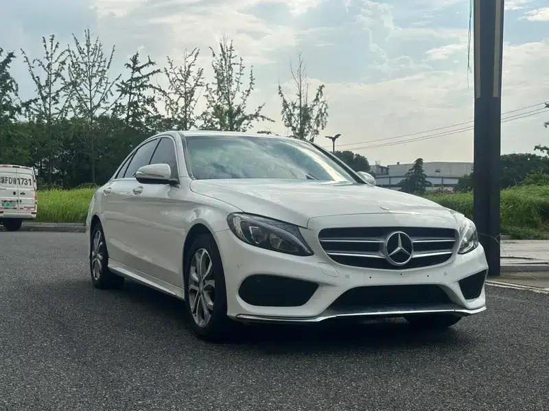 2015 Mercedes-Benz C-Class C 180 L Sport — миниатюра 3
