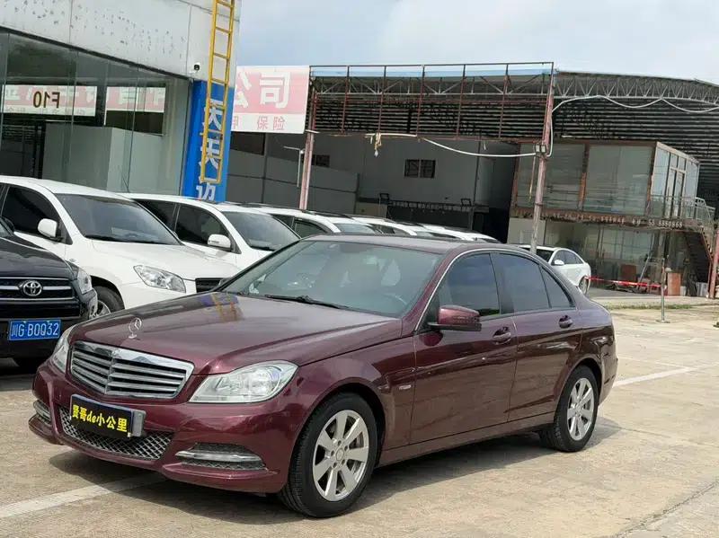 Mercedes-Benz C-Class 2011 C 180K Classic — миниатюра 1