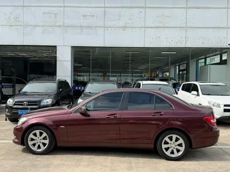 Mercedes-Benz C-Class 2011 C 180K Classic — миниатюра 3
