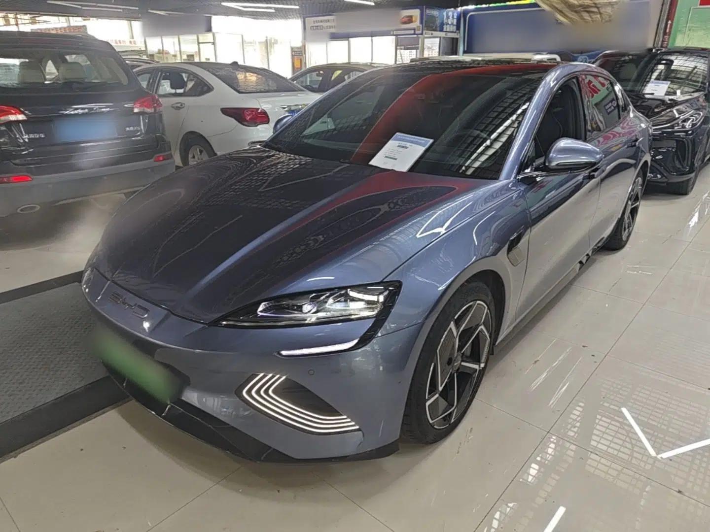 BYD Seal 2023 Champion Edition 700km Performance Version — миниатюра 1