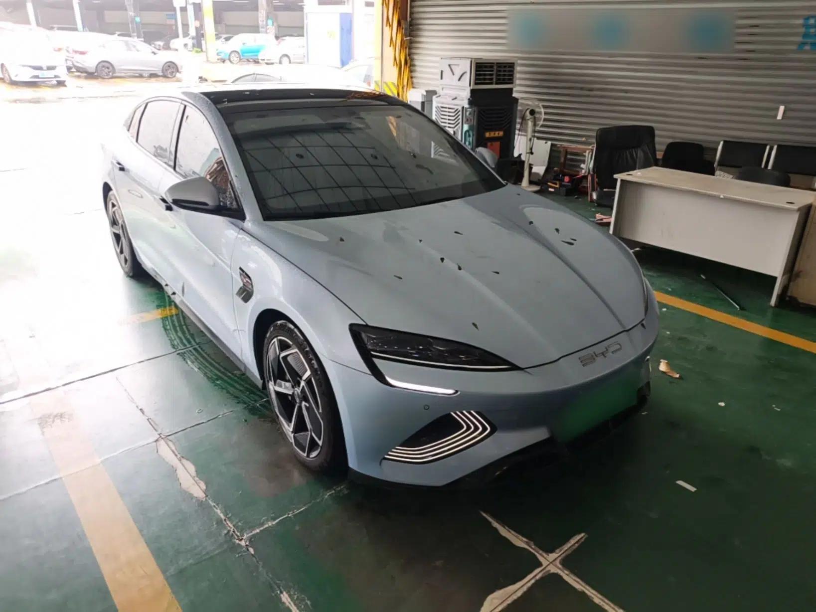 BYD Seal 2022 700 km Long-Range Rear-Wheel-Drive Version — миниатюра 3