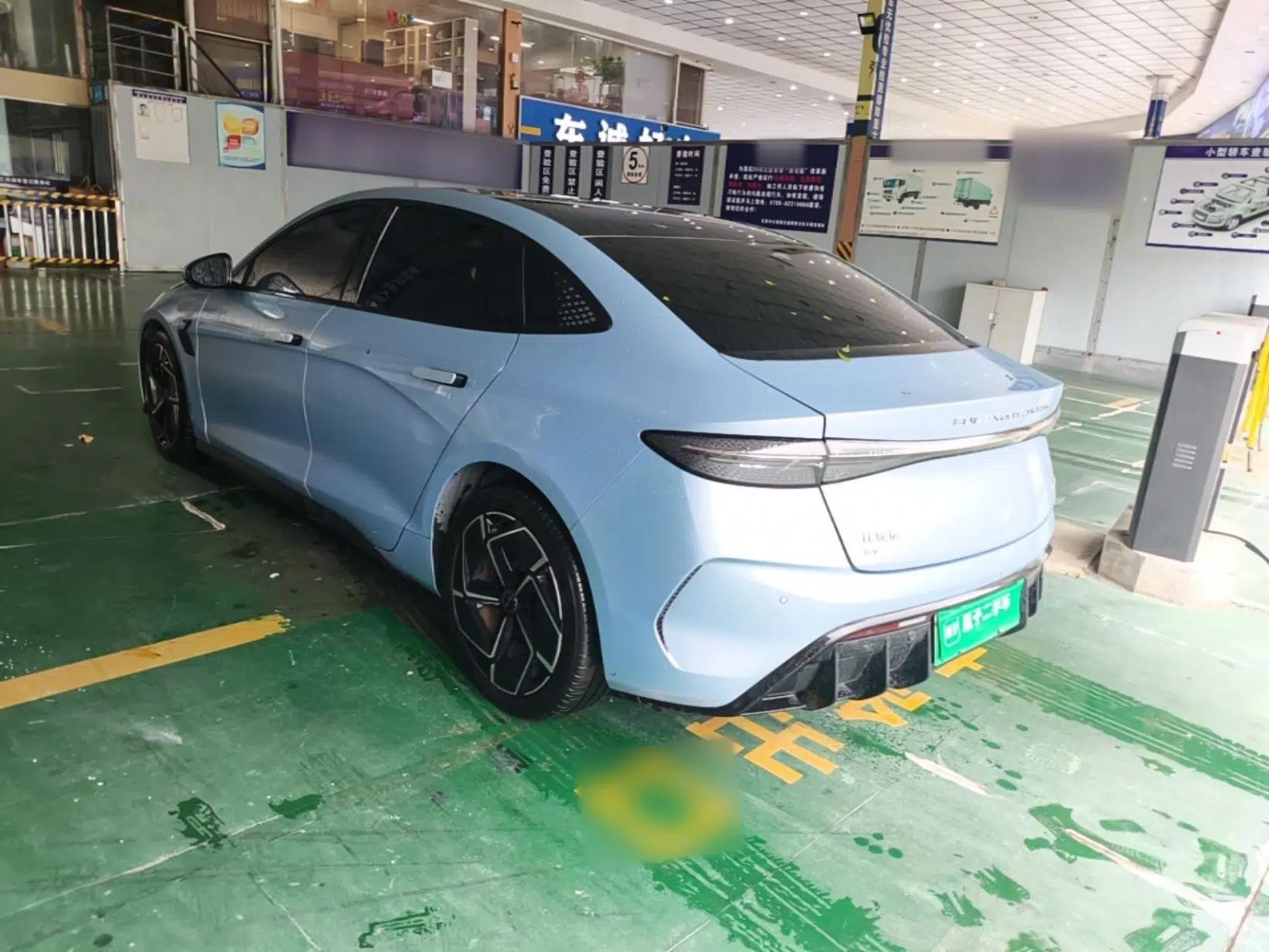 BYD Seal 2022 700 km Long-Range Rear-Wheel-Drive Version — миниатюра 4