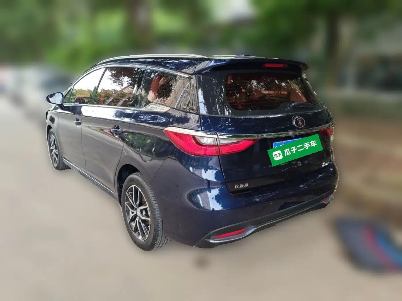 BYD Song MAX 2017 1.5T Automatic Smart Connect Elite 7-Seater — миниатюра 4