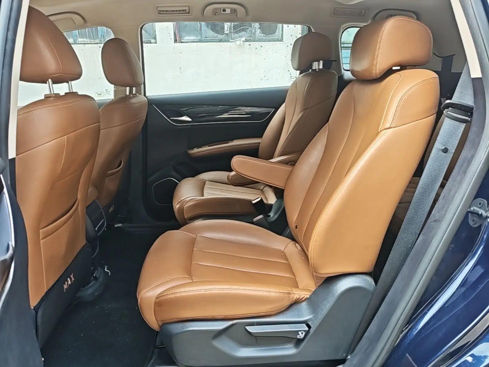 BYD Song MAX 2018 1.5T Automatic Smart Connect Elite Model with 6 Seats — миниатюра 20