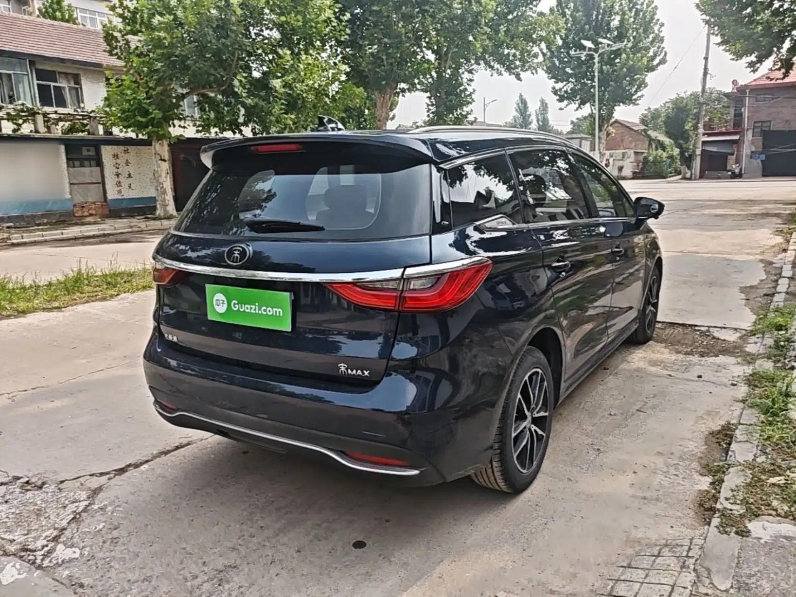 BYD Song MAX 2018 1.5T Automatic Smart Connect Elite Model with 6 Seats — миниатюра 6