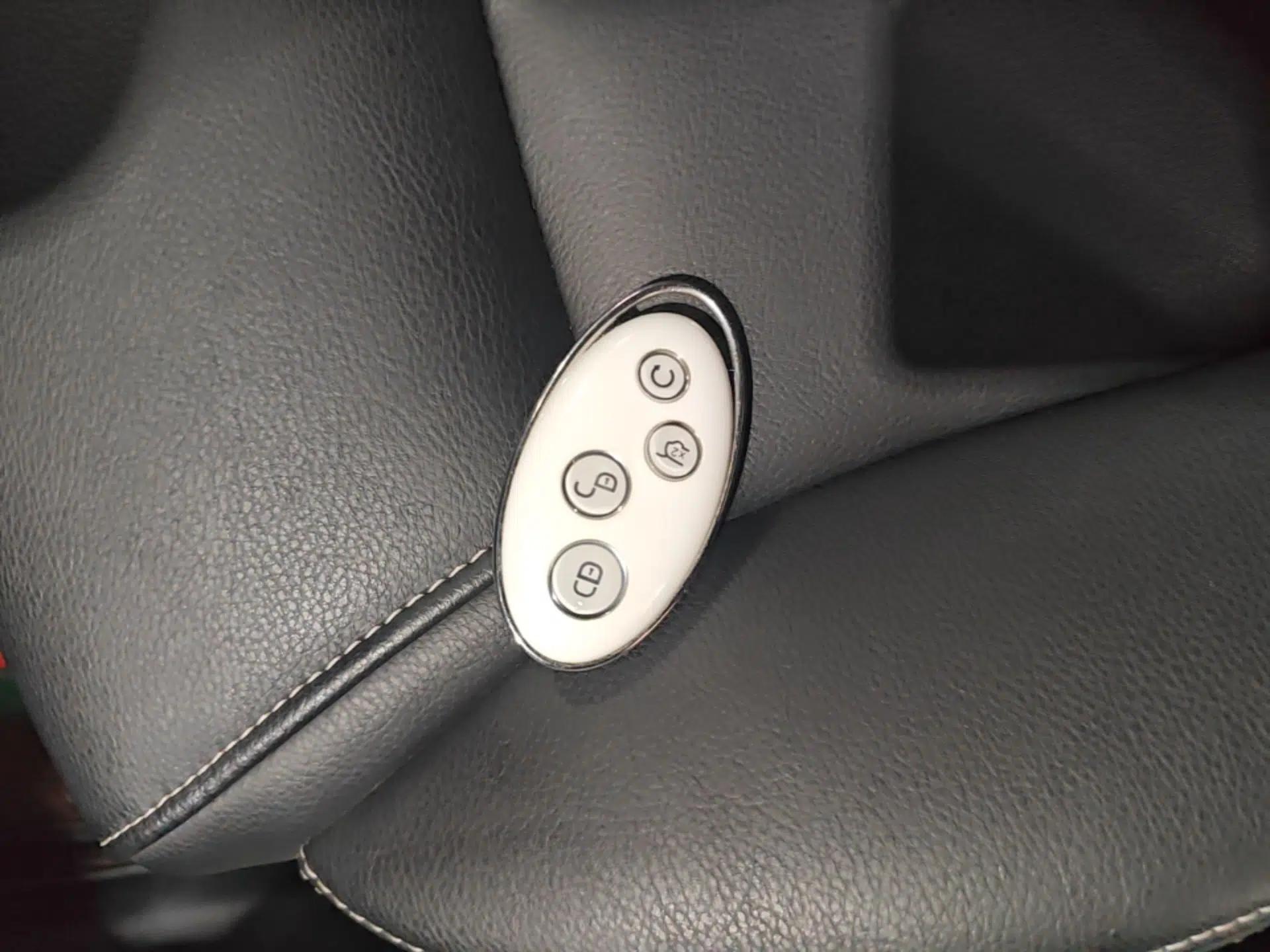 BYD Song MAX 2019 1.5T Automatic Smart Connect Ruiyi Sunroof Model 7 Seats China VI Standard — миниатюра 28