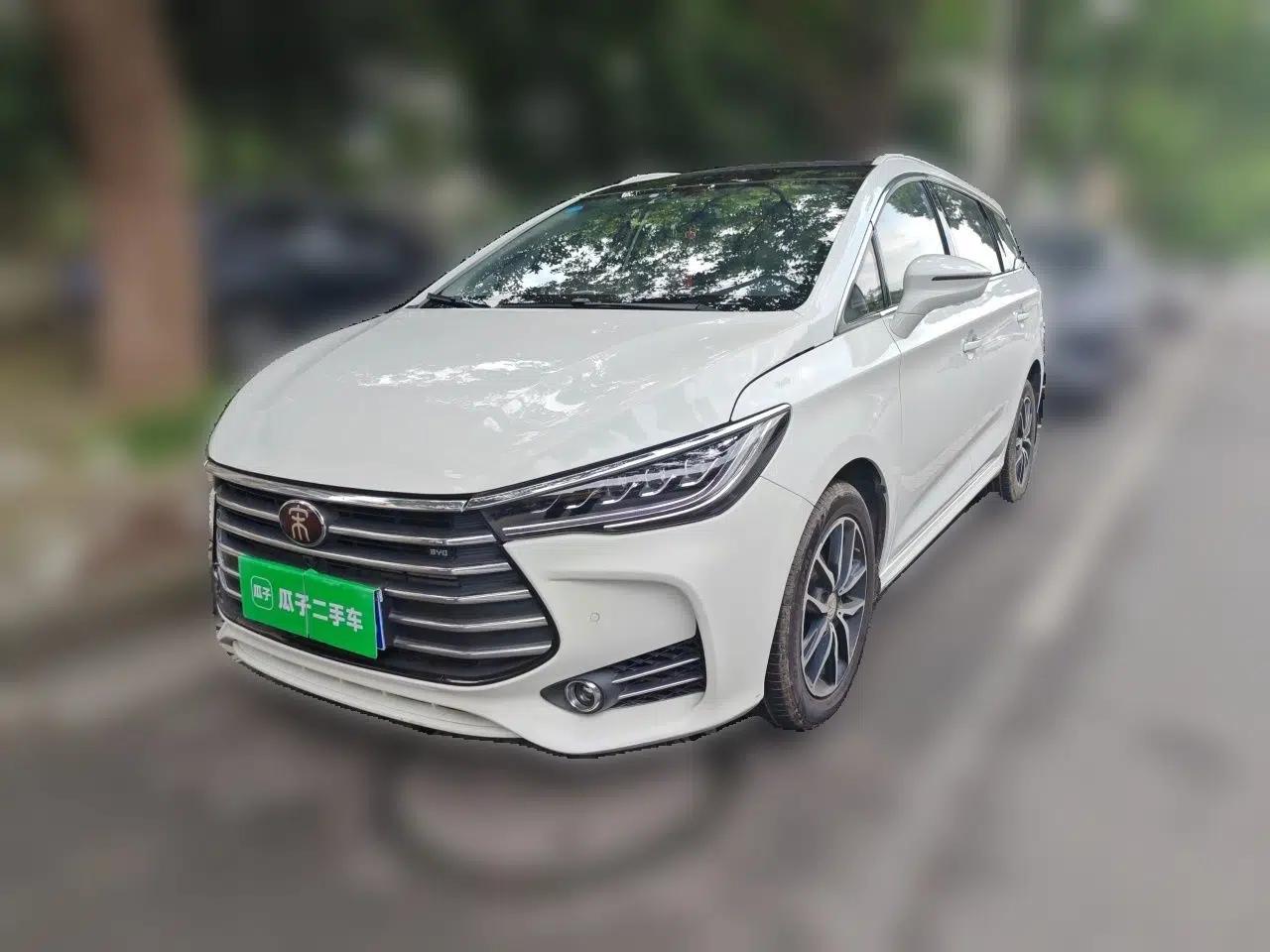 BYD Song MAX 2017 1.5T Automatic Smart Connect Prestige 7-Seater — миниатюра 1