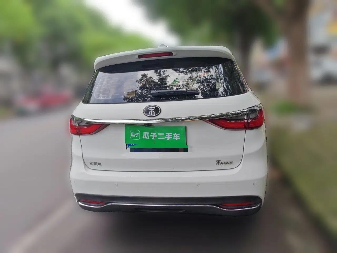 BYD Song MAX 2017 1.5T Automatic Smart Connect Prestige 7-Seater — миниатюра 5