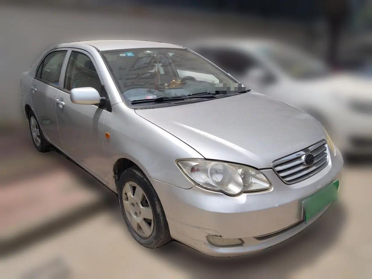 BYD F3 2012 Energy-Saving Model 1.5L Manual Comfort Version — миниатюра 3