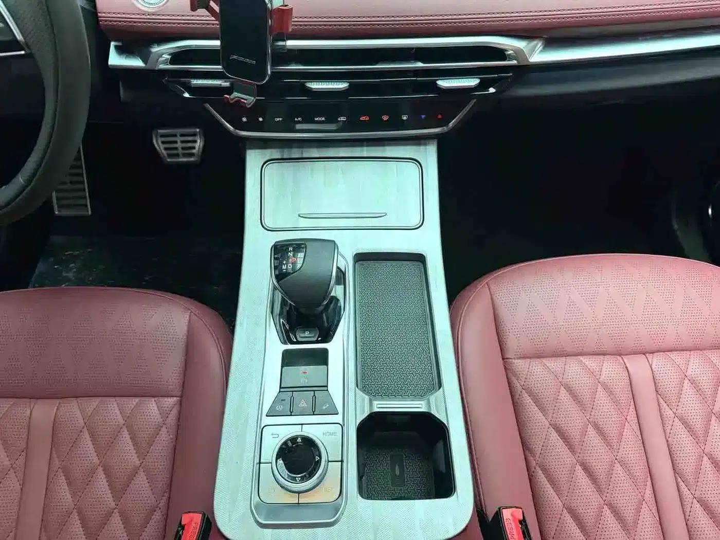 Jetour X70 PLUS 2023 1.5T DCT Warrior PLUS 5-seater — миниатюра 11