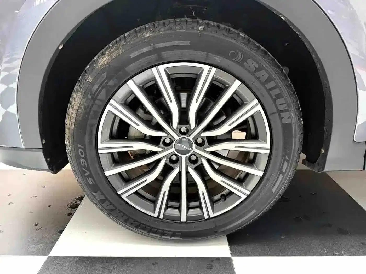 Jetour X70 PLUS 2023 1.5T DCT Warrior PLUS 5-seater — миниатюра 4