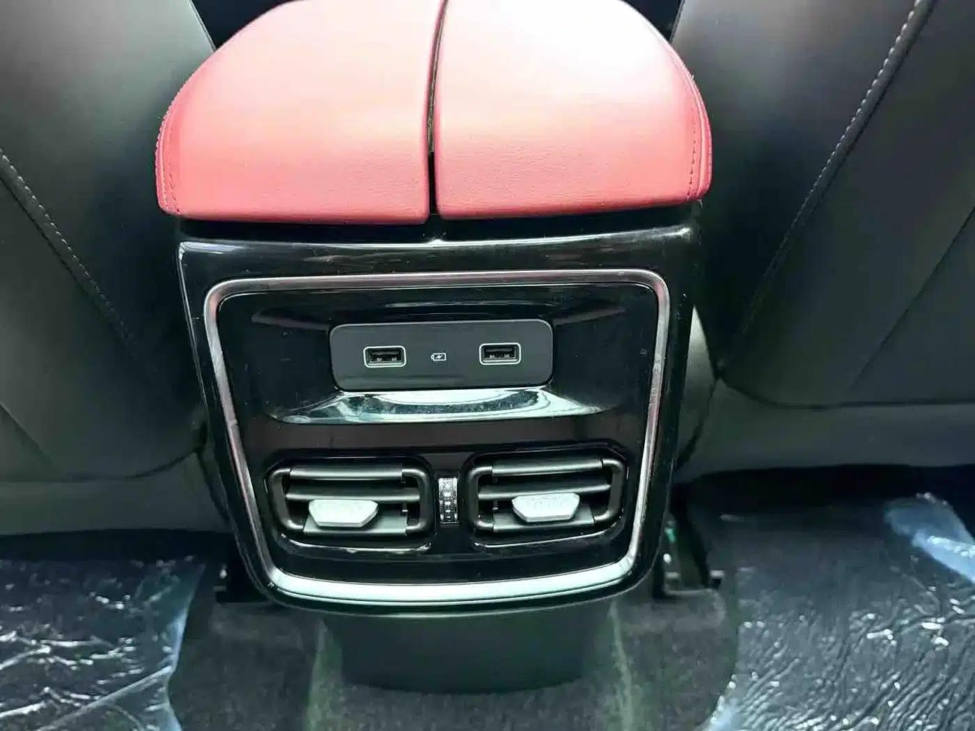 Jetour X70 PLUS 2023 1.5T DCT Warrior PLUS 5-seater — миниатюра 10