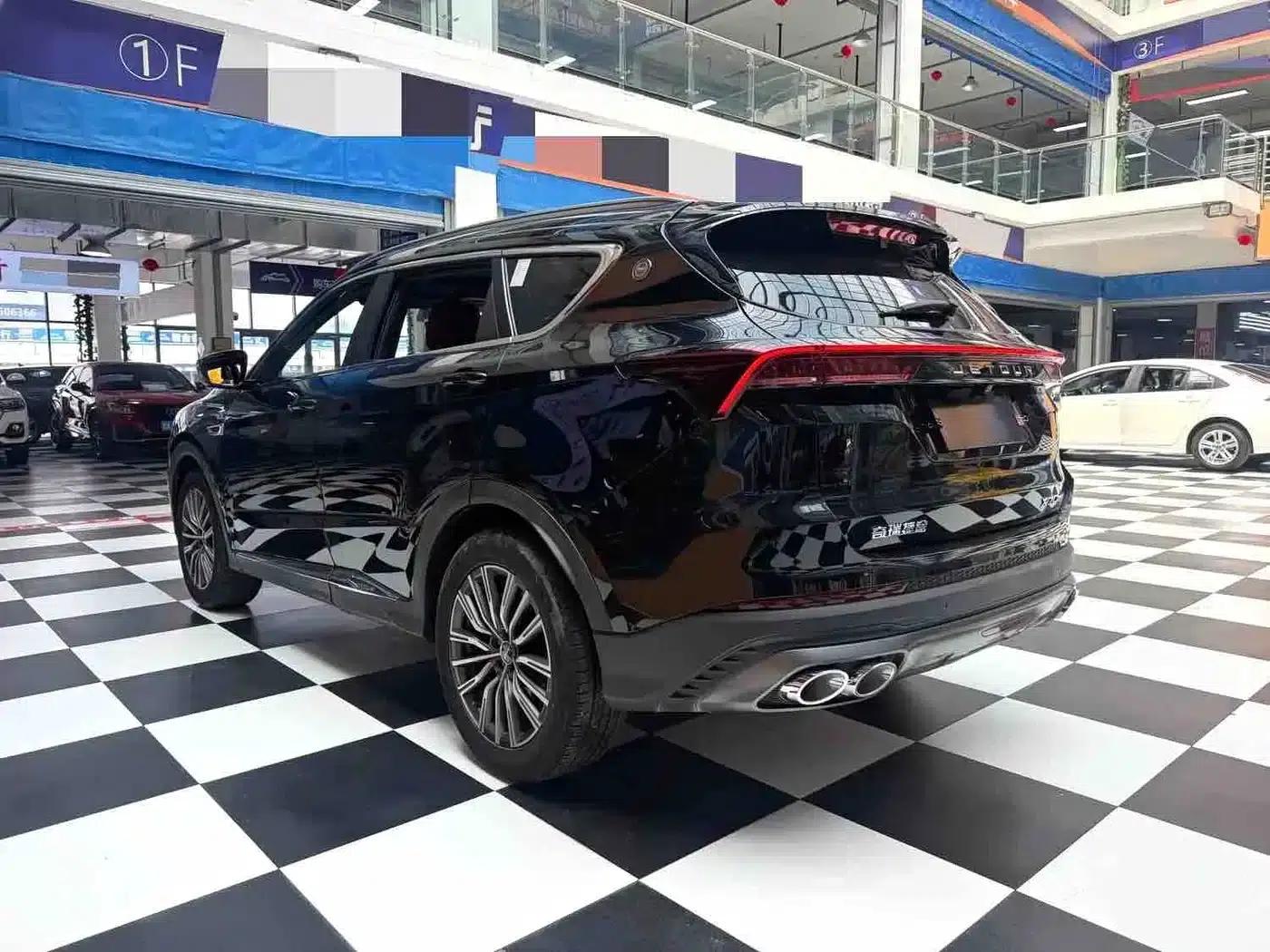 Jetour X70 PLUS 2023 1.5T DCT Warrior PLUS 7-seater — миниатюра 18