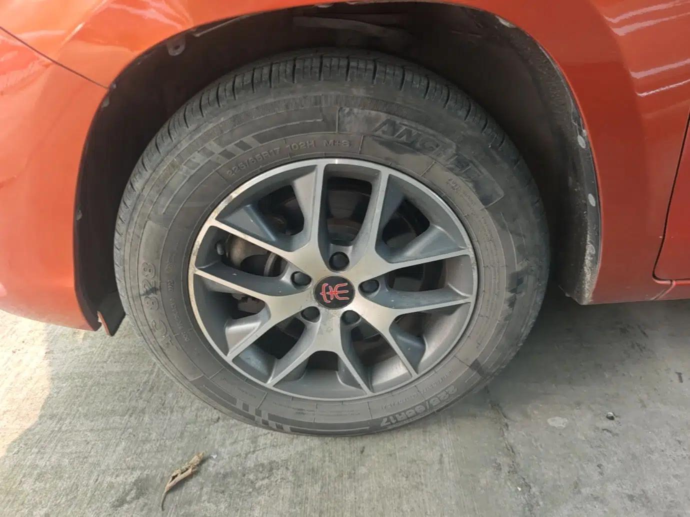 BYD Song 2016 Gaishi Edition 1.5TI Manual Leading Model — миниатюра 10