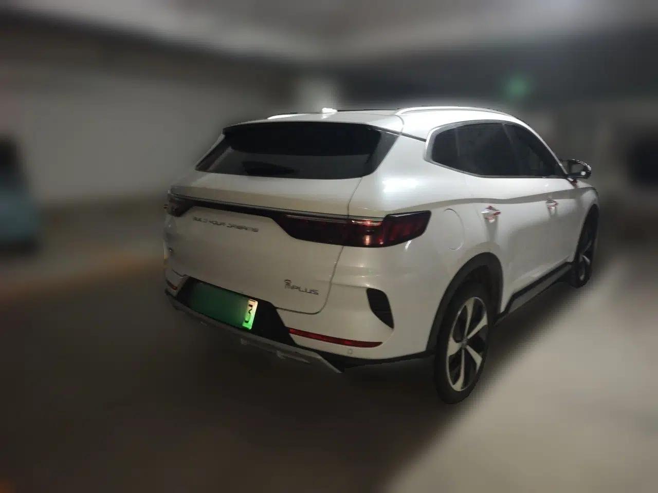 BYD Song PLUS New Energy 2021 EV Deluxe Model — миниатюра 6