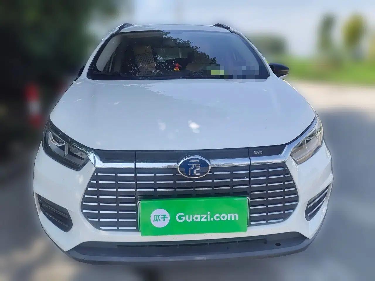 BYD Yuan New Energy 2018 EV360 Smart Connect Cool Edition — миниатюра 2