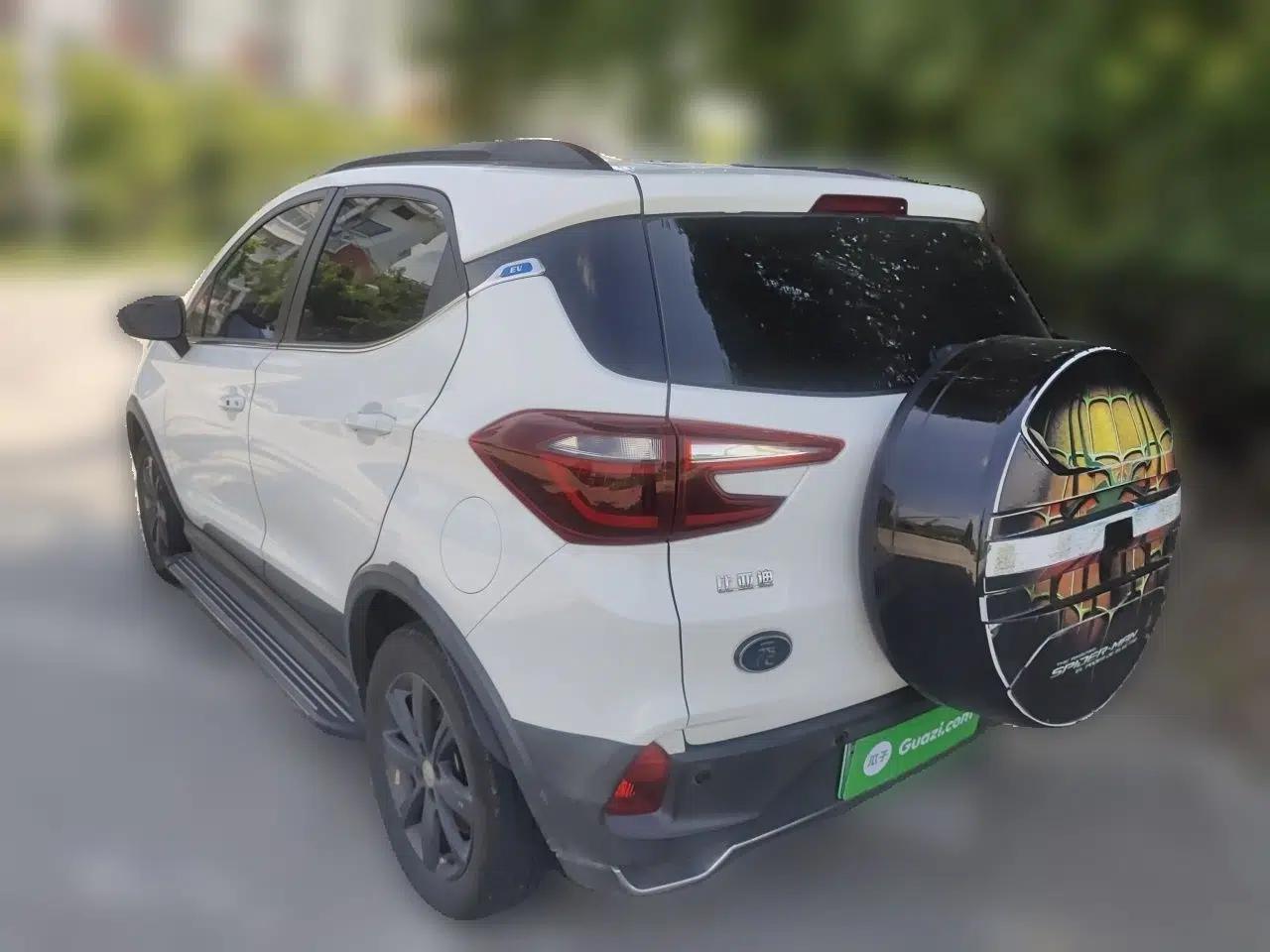 BYD Yuan New Energy 2018 EV360 Smart Connect Cool Edition — миниатюра 4