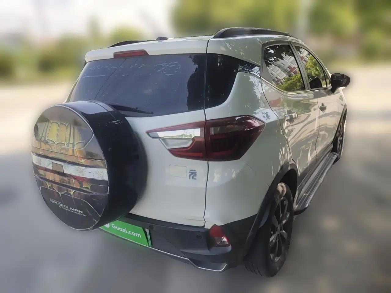 BYD Yuan New Energy 2018 EV360 Smart Connect Cool Edition — миниатюра 6