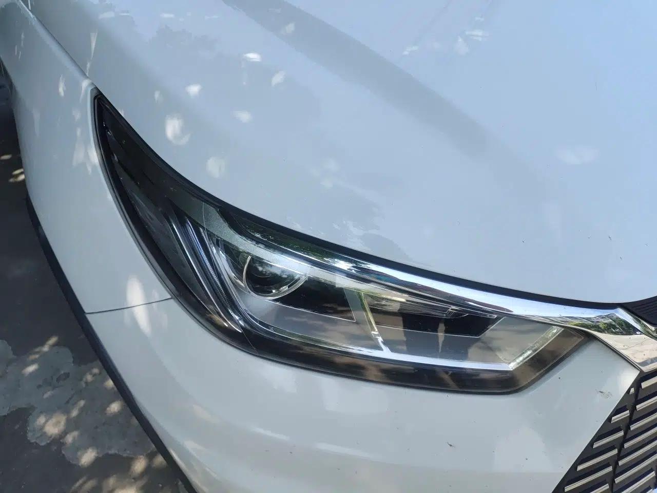 BYD Yuan New Energy 2018 EV360 Smart Connect Cool Edition — миниатюра 7