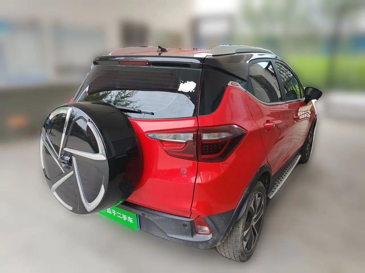 BYD Yuan 2017 1.5L Automatic Cool & Connected Model — миниатюра 6