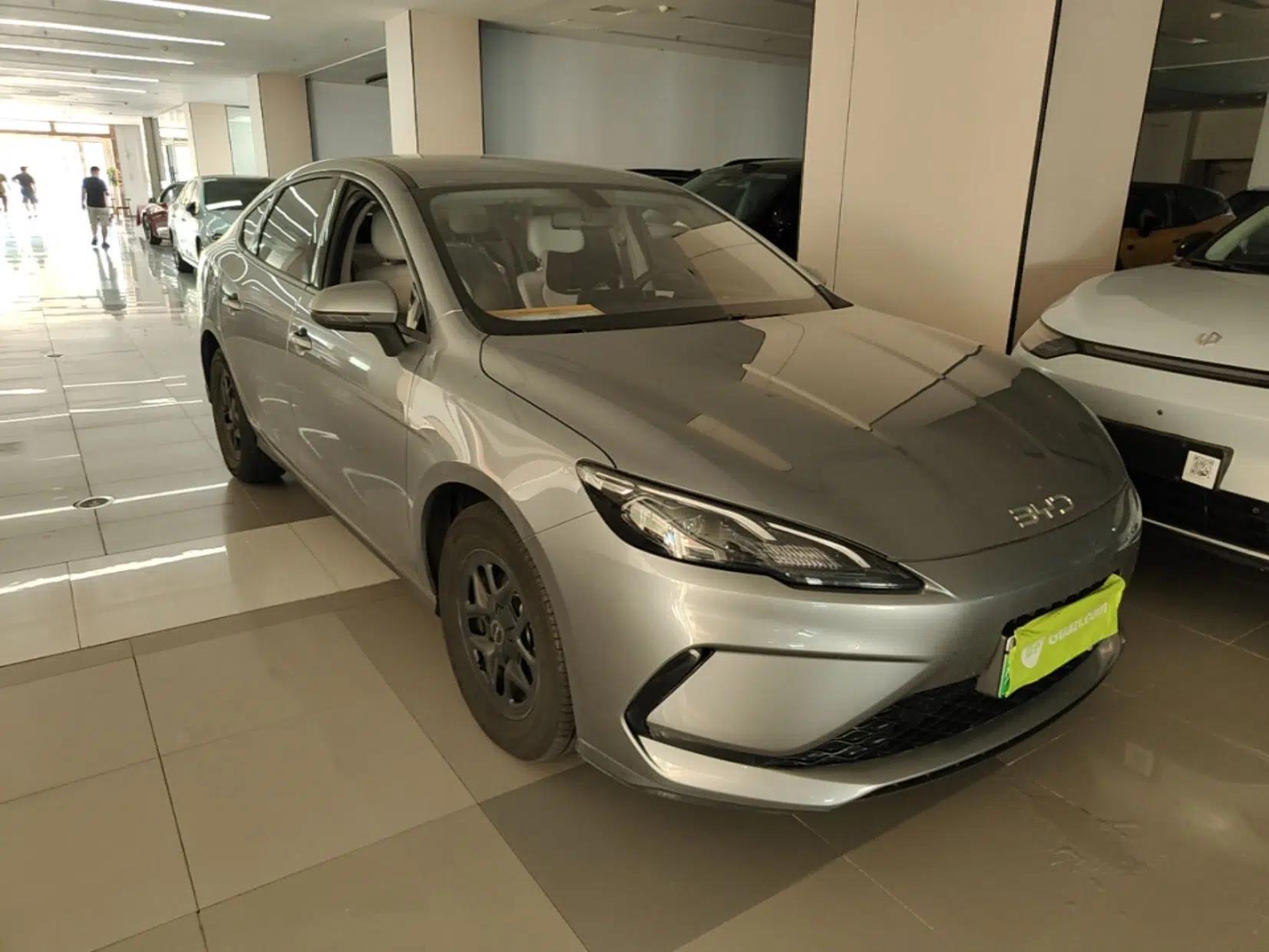 BYD Seal 05 DM-i 2025 DM-i Smart Drive 55KM Luxury Model — миниатюра 3