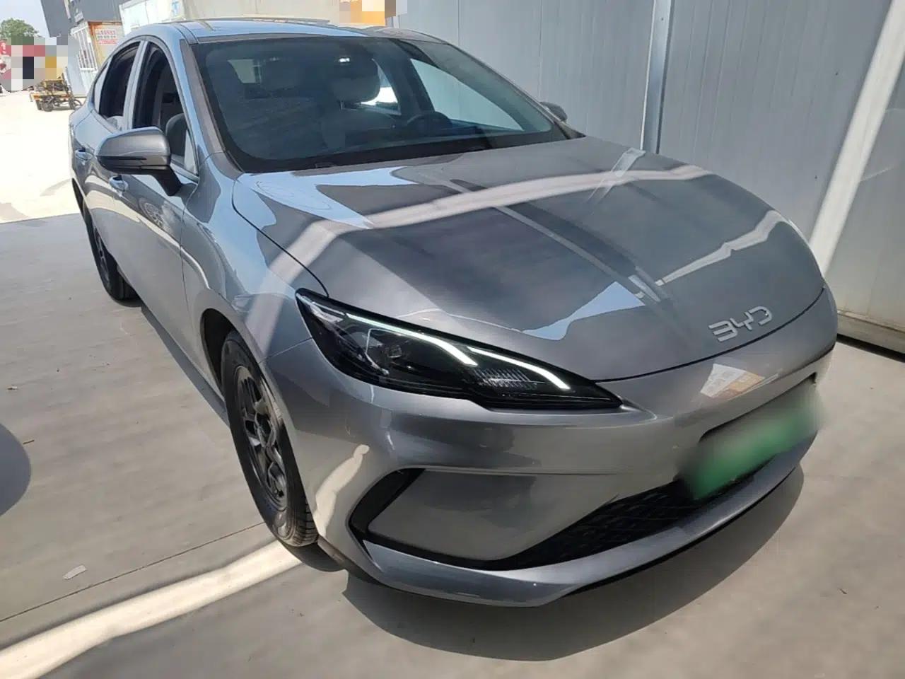 BYD Seal 05 DM-i 2025 DM-i Smart Drive 55KM Luxury Model — миниатюра 3