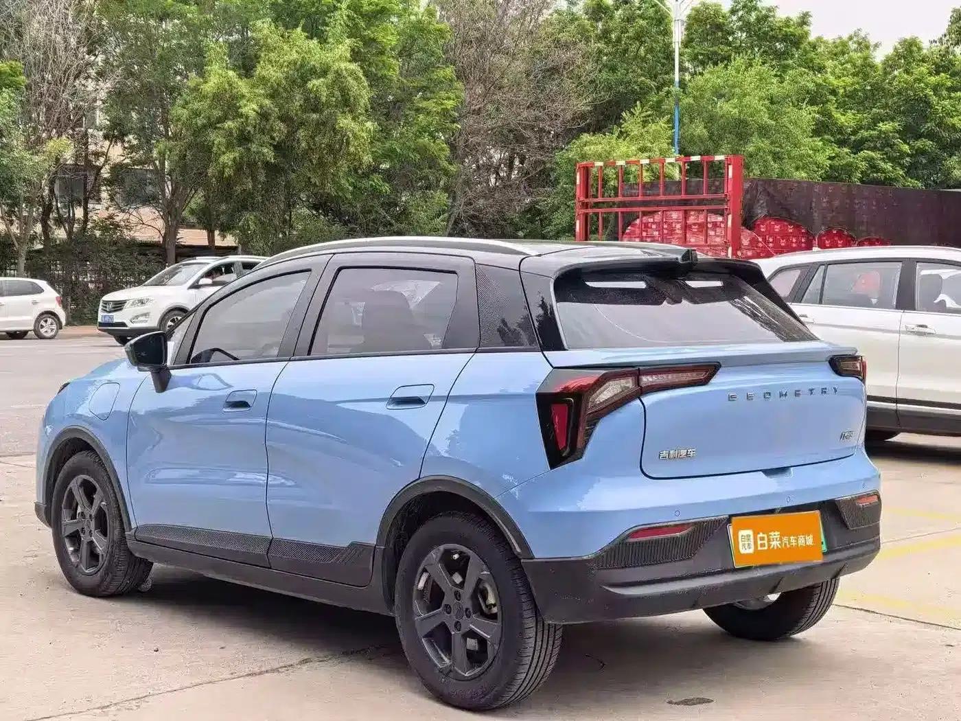 Geely Geometry E Firefly 2023 Model 401KM Lightning Tiger 5-Seater — миниатюра 7
