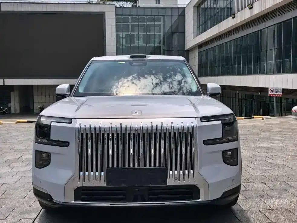 Extreme Krypton 9X 2025 Hyper Edition 70kWh — миниатюра 2