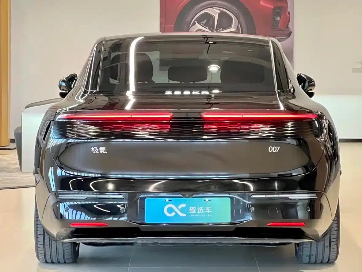 Jike 007 2025 Long Range Rear-Wheel Drive Intelligent Driving Edition 100kWh — миниатюра 6