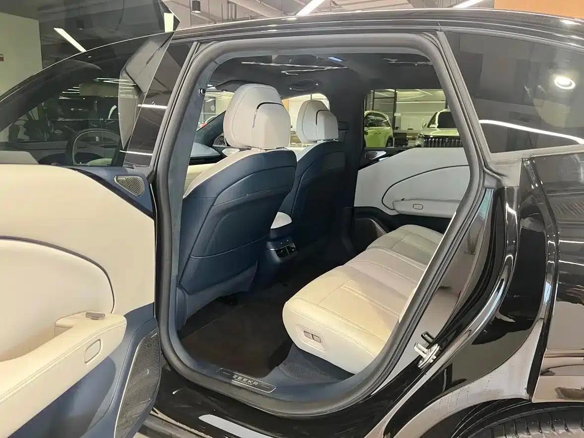 Jike 007 2025 Long Range Rear-Wheel Drive Intelligent Driving Edition 100kWh — миниатюра 11