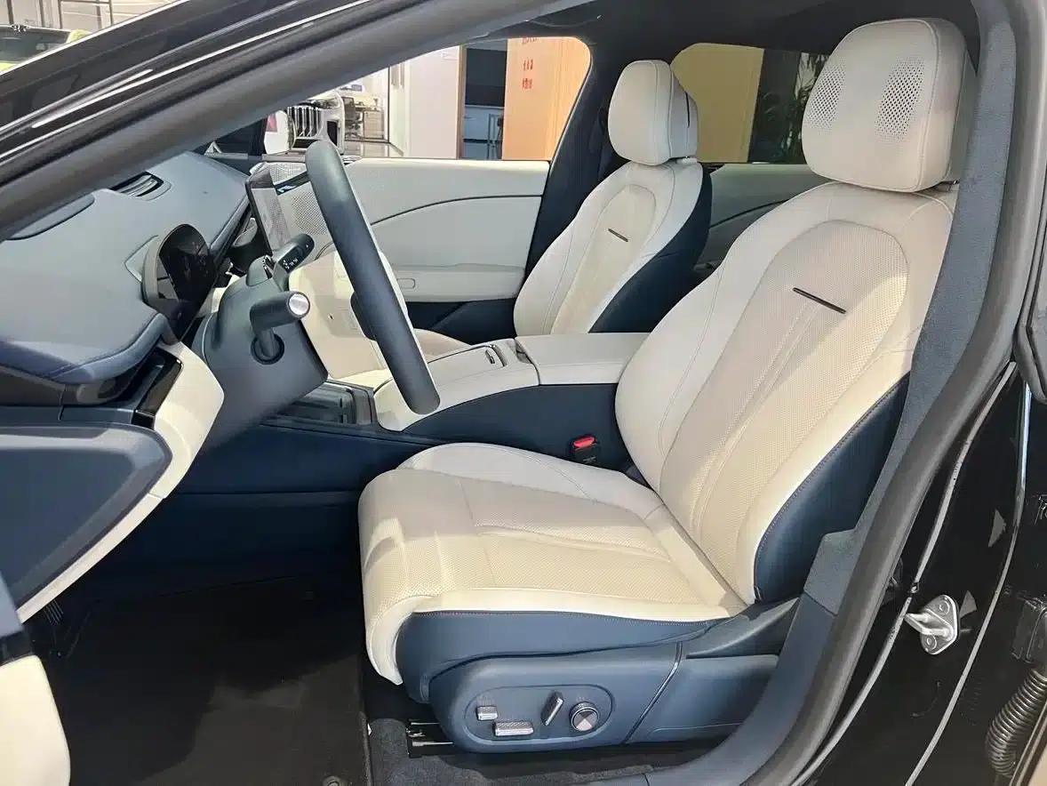 Jike 007 2025 Long Range Rear-Wheel Drive Intelligent Driving Edition 100kWh — миниатюра 9