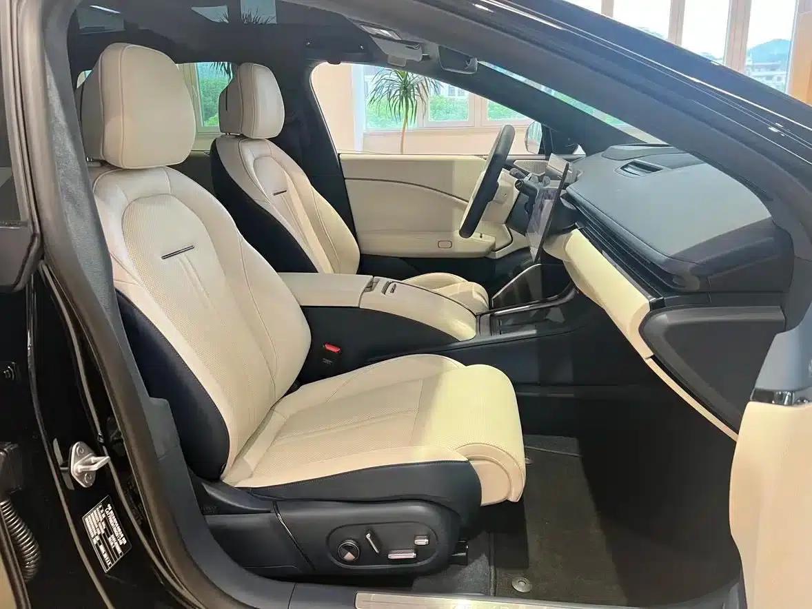 Jike 007 2025 Long Range Rear-Wheel Drive Intelligent Driving Edition 100kWh — миниатюра 10