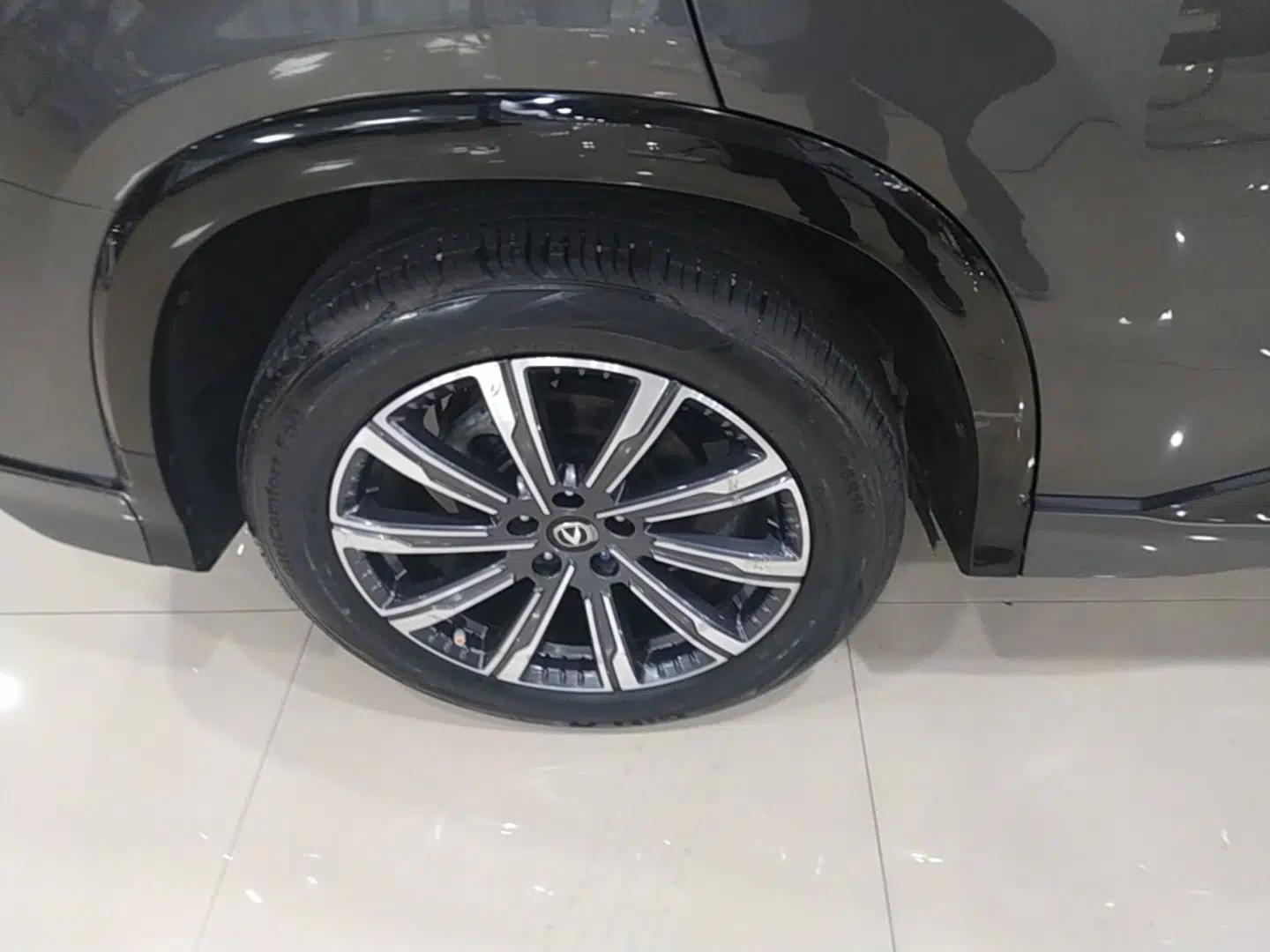 CHANGAN CS75 PLUS 2024 3rd Generation Champion Edition 1.5T Intelligent Drive Dynamic Model — миниатюра 11
