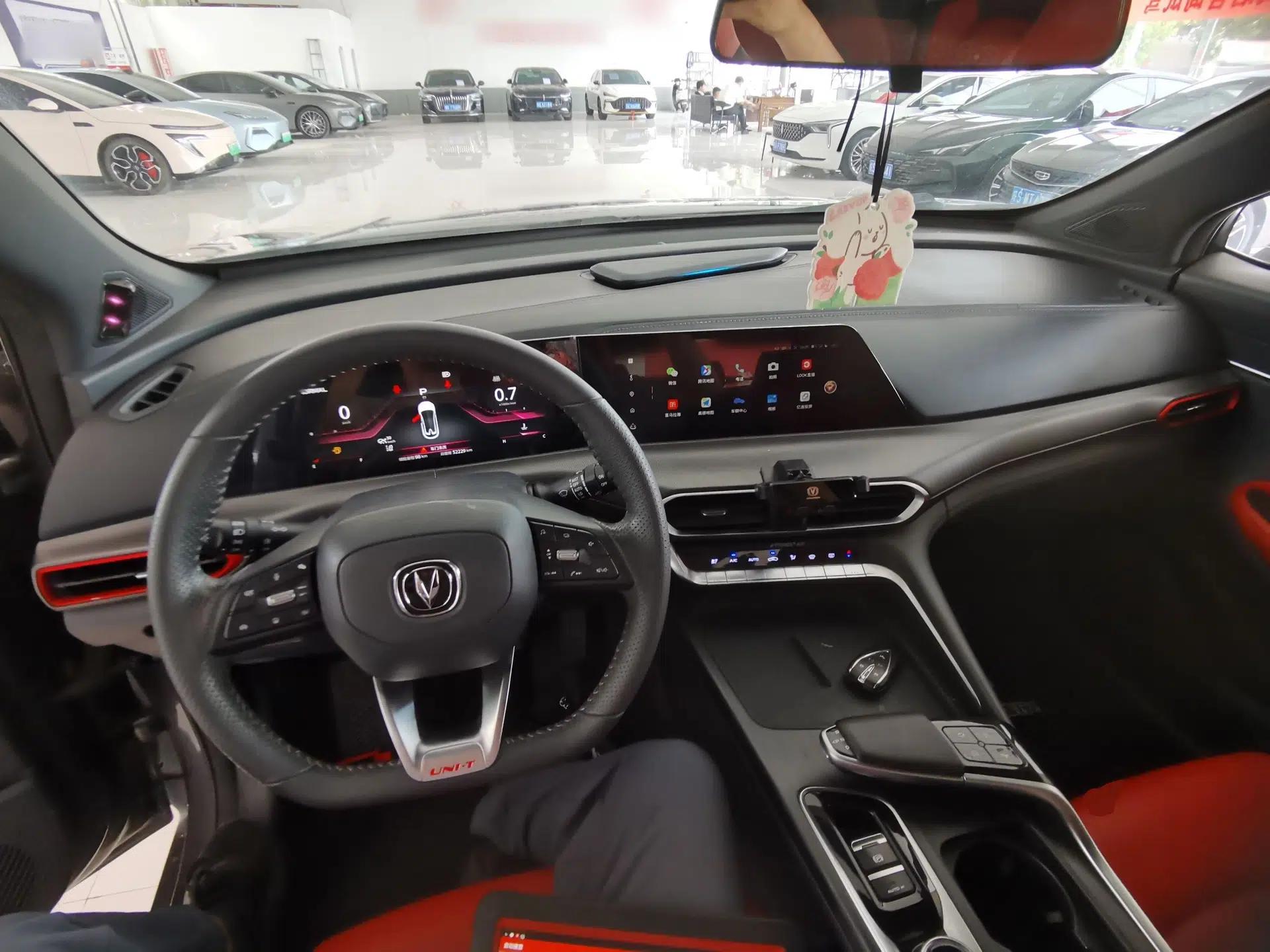 CHANGAN UNI-T 2020 1.5T Flagship Version — миниатюра 17
