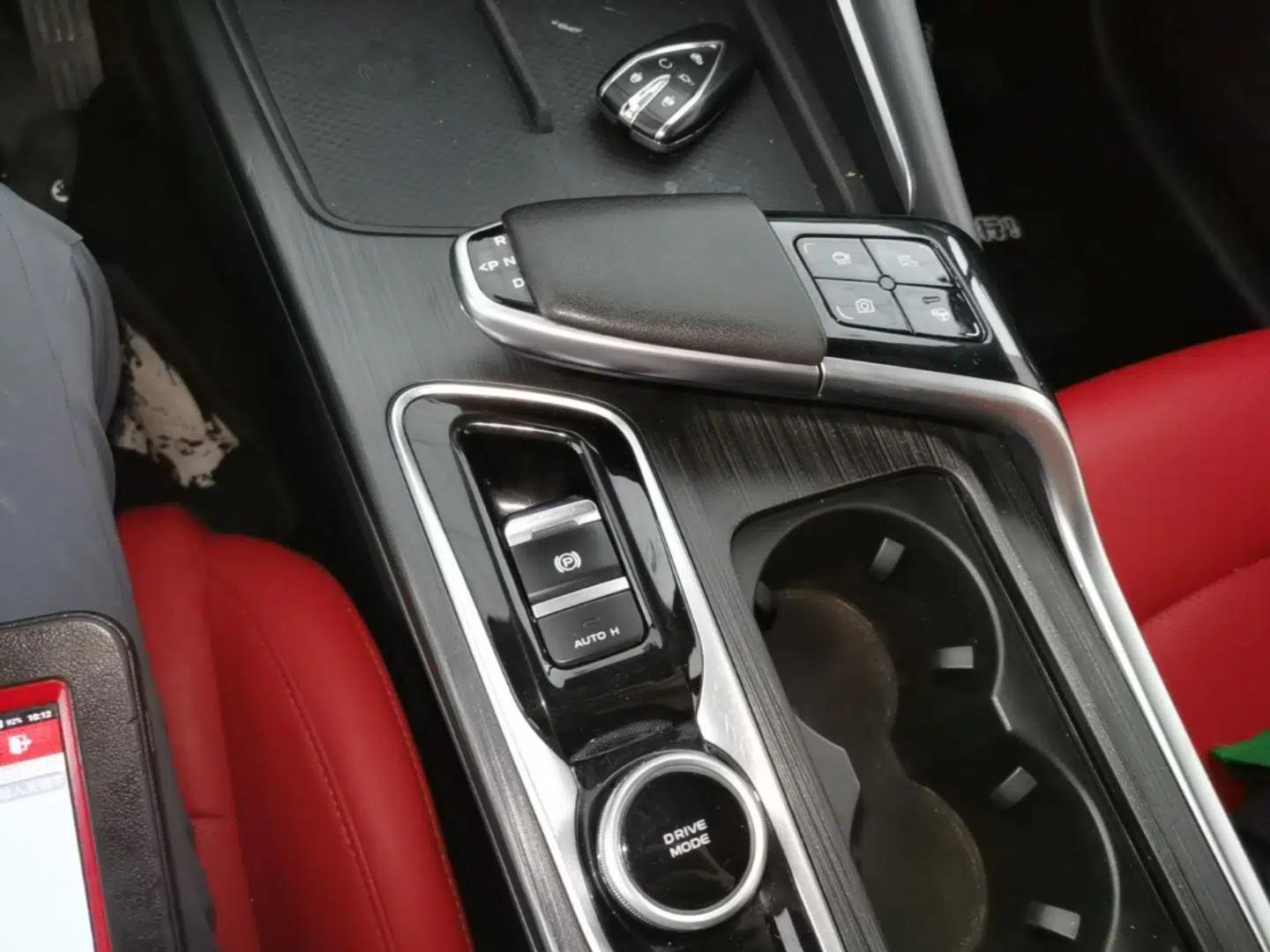 CHANGAN UNI-T 2020 1.5T Flagship Version — миниатюра 21