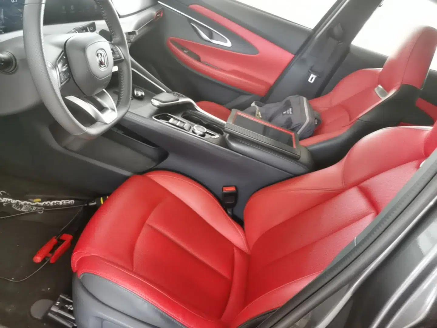 CHANGAN UNI-T 2020 1.5T Flagship Version — миниатюра 22