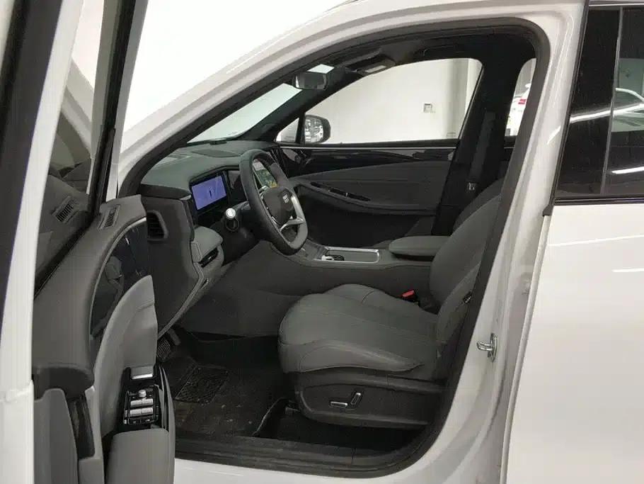 Galaxy L7 2025 EM-i 115km Explorer Edition — миниатюра 9