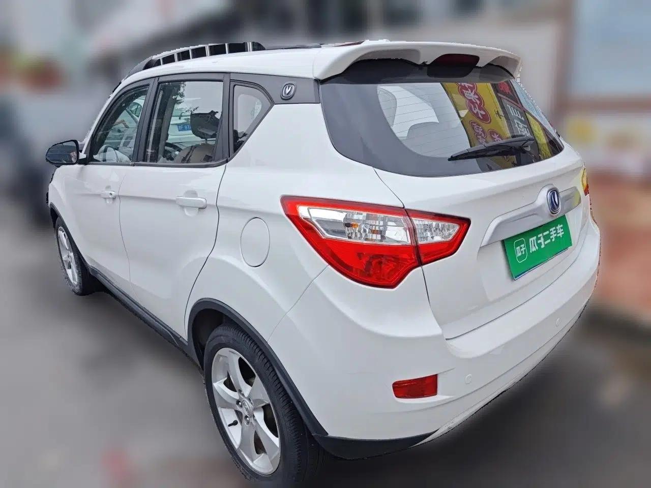 CHANGAN CS35 2015 1.6L Manual Luxury Model China IV Standard — миниатюра 4