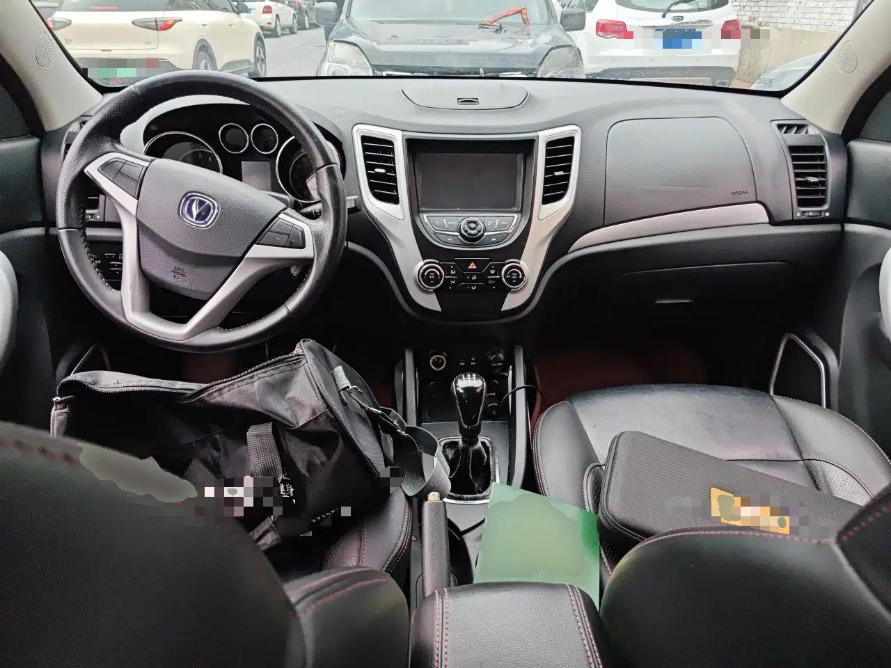 CHANGAN CS35 2015 1.6L Manual Luxury Model China IV Standard — миниатюра 9