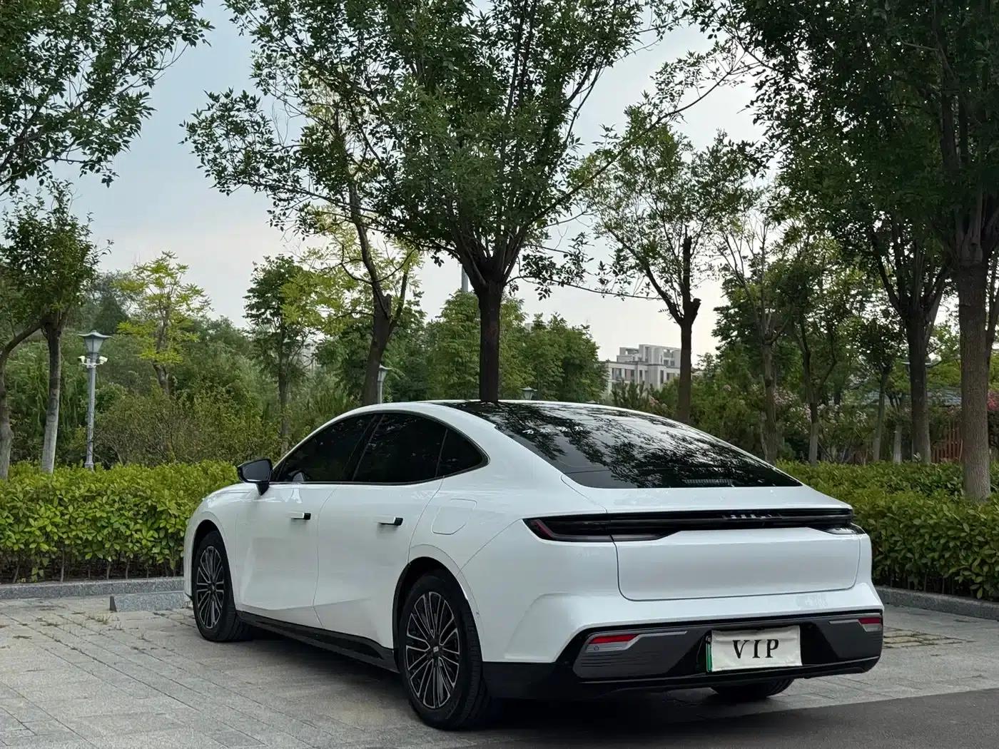 Galaxy Star 8 2025 Model 130km EM-i Premium Edition — миниатюра 10